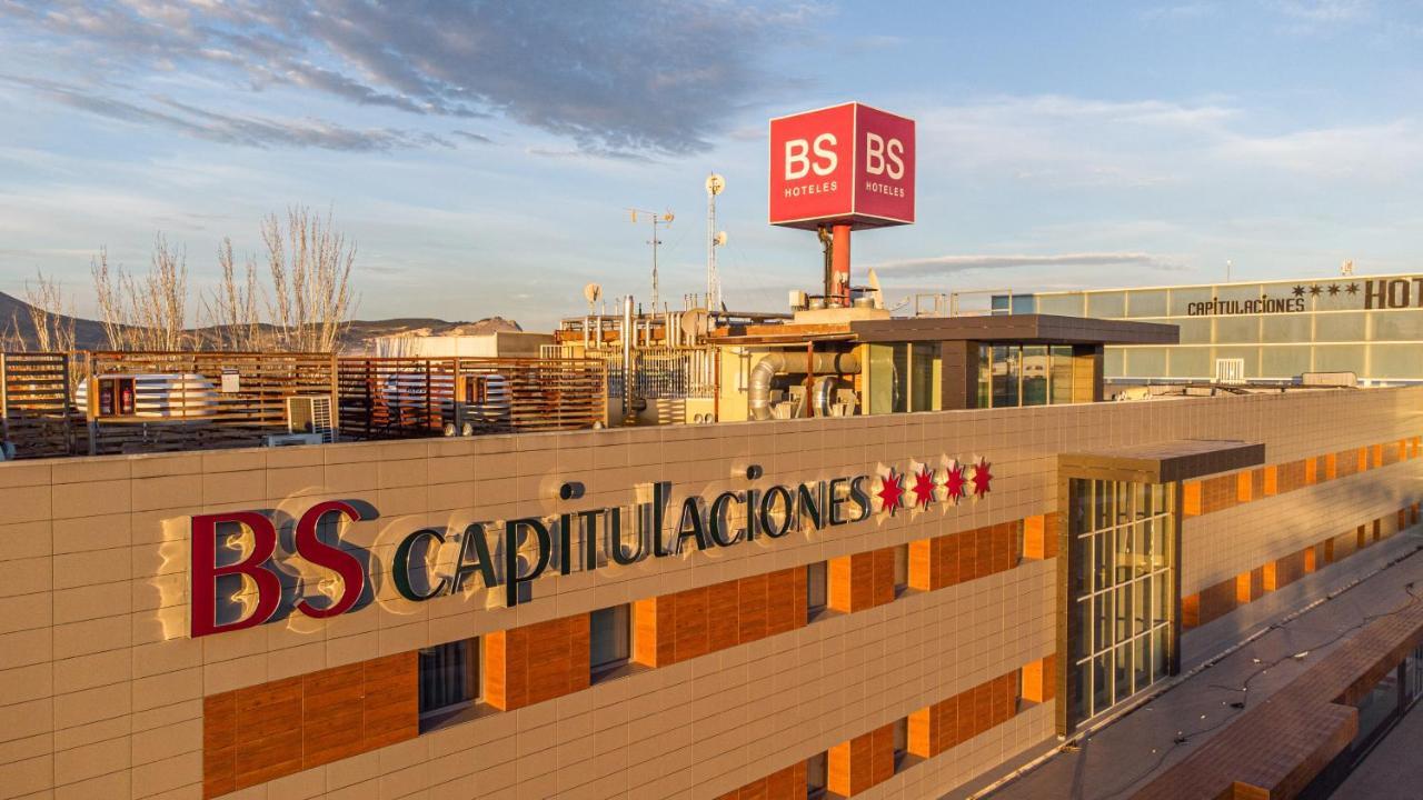 Bs Capitulaciones Santa Fe (Granada) Exterior foto